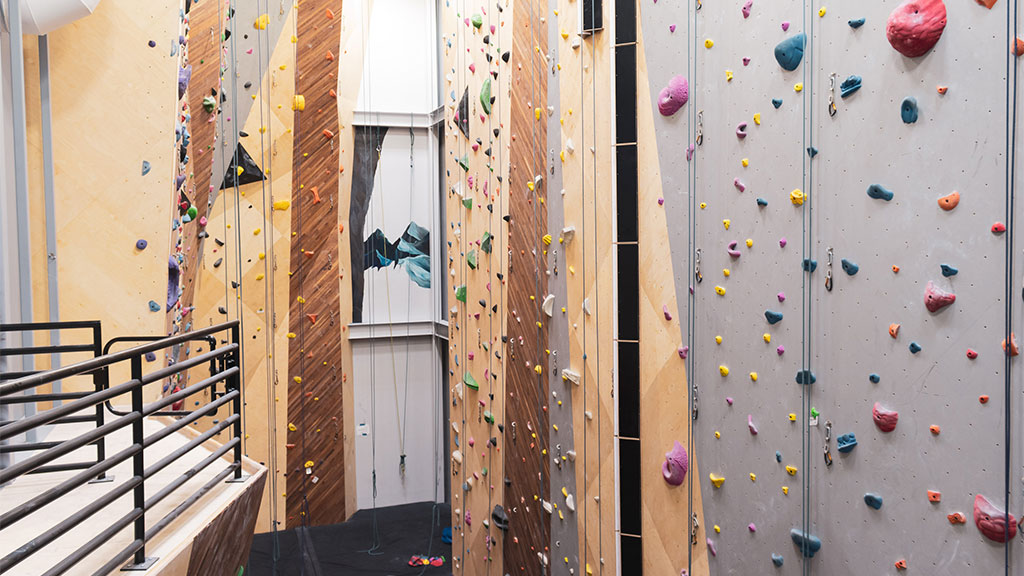 rent the SRC climbing center